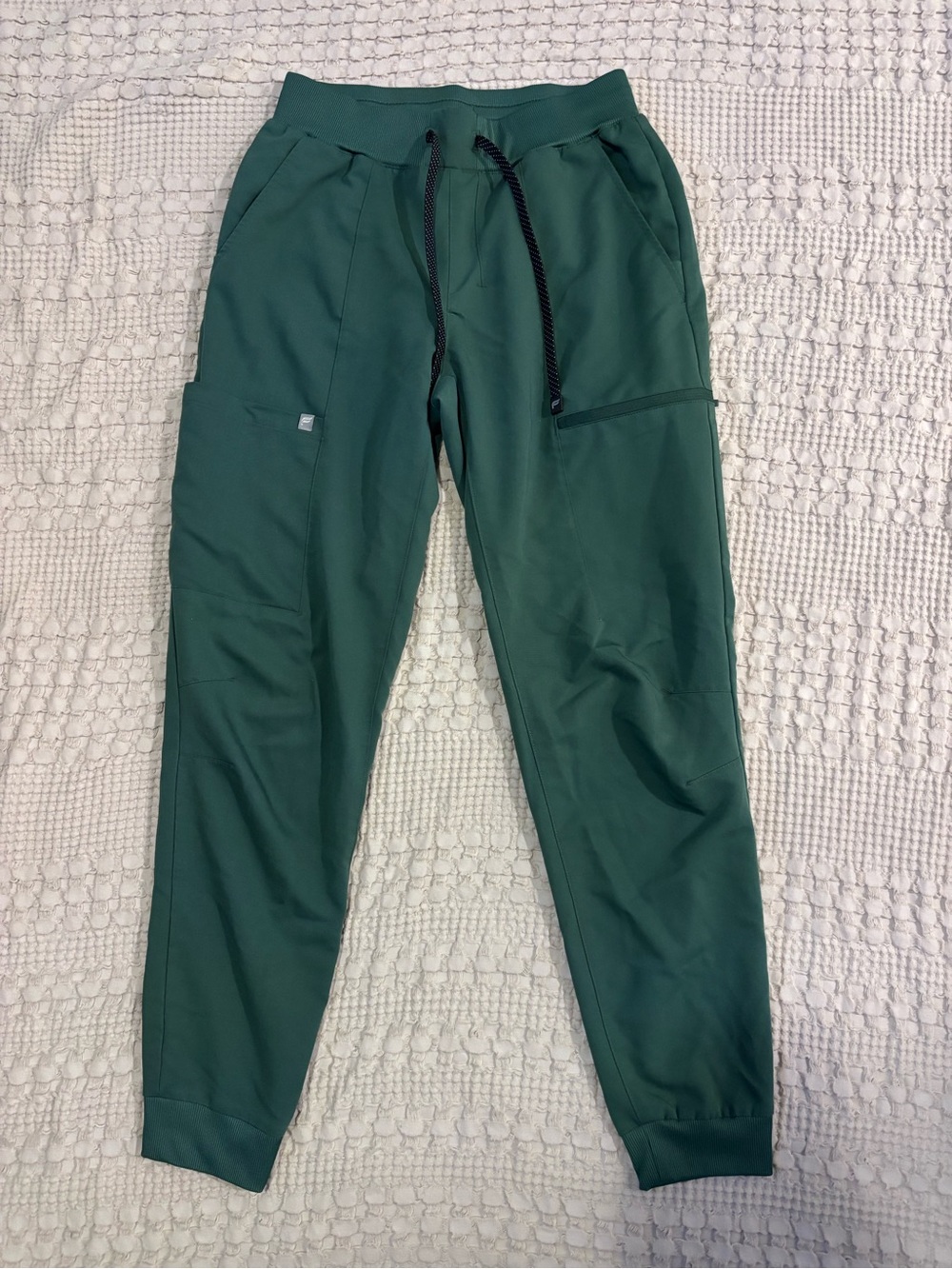 Fabletics Scrub Set - Picture 5 of 6
